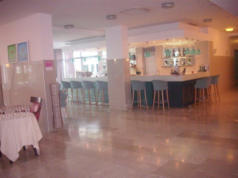 Hotel Quercus 德尔韦尼克 外观 照片